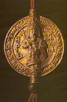 att-429f39f066334edal.jpg